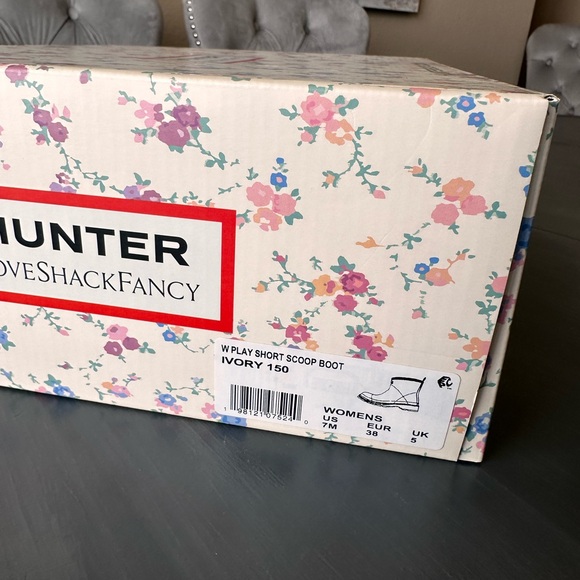 Women’s Hunter Loveshack Fancy Floral Rain Boots - Sz7 - Picture 3 of 5